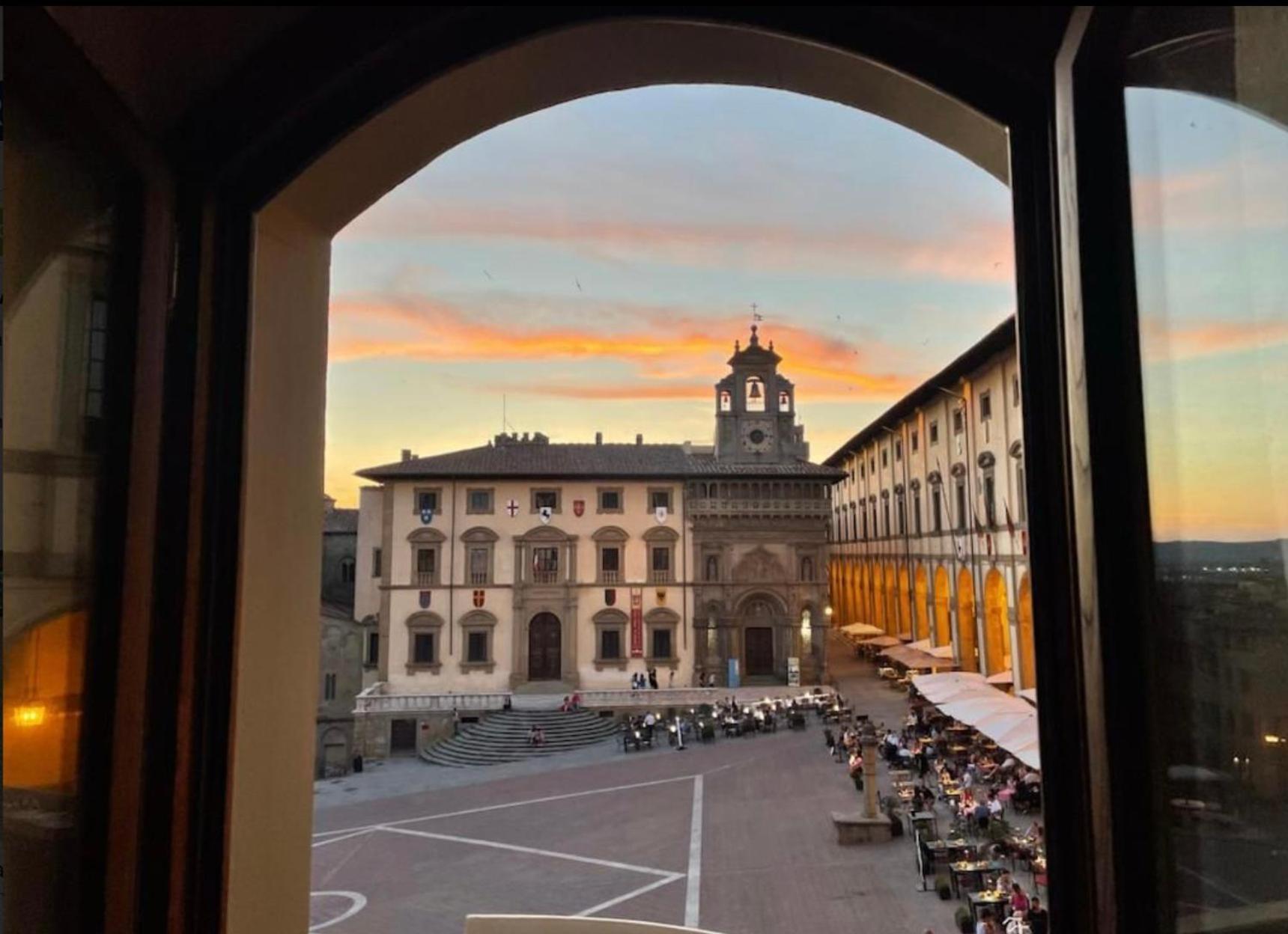 Appartement Casa Logge Del Vasari à Arezzo Extérieur photo